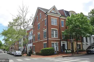400 Oronoco St, Alexandria, VA 22314 - Photo 1
