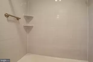 402 Second St, Alexandria, VA 22314 - Photo 38