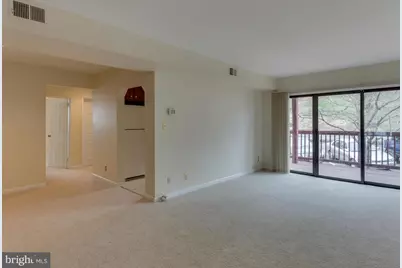 103 Skyhill Road #6, Alexandria, VA 22314 - Photo 6