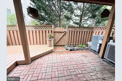 162 Barrett Place, Alexandria, VA 22304 - Photo 16