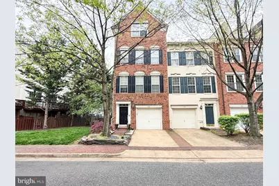 162 Barrett Place, Alexandria, VA 22304 - Photo 1