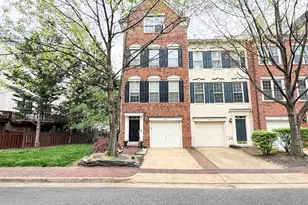162 Barrett Pl, Alexandria, VA 22304 - Photo 1
