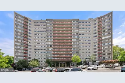 5340 Holmes Run Parkway #704, Alexandria, VA 22304 - Photo 1