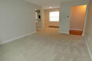 1734 W Abingdon Dr, Alexandria, VA 22314 - Photo 10