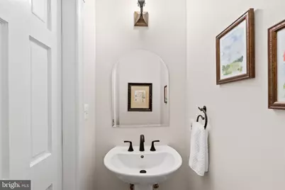 522 Queen Street, Alexandria, VA 22314 - Photo 8