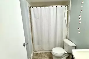 200 Pickett Street N, Alexandria, VA 22304 - Photo 14