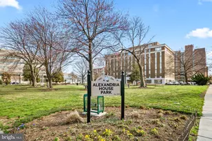 801 N Pitt St, Alexandria, VA 22314 - Photo 16