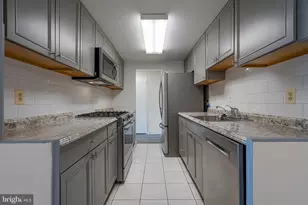 4600 Duke St, Alexandria, VA 22304 - Photo 16