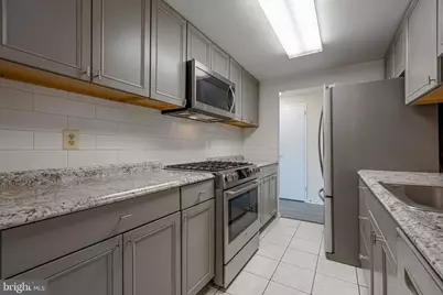 4600 Duke Street #1009, Alexandria, VA 22304 - Photo 18