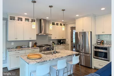 3 W Masonic View Avenue, Alexandria, VA 22301 - Photo 4