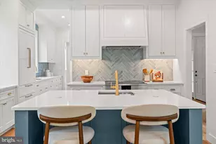 1004 Virginia Ave, Alexandria, VA 22302 - Photo 18