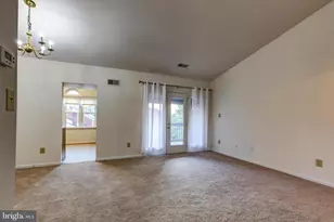 1427 Oronoco St, Alexandria, VA 22314 - Photo 8