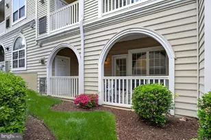 4560 Strutfield Ln, Alexandria, VA 22311 - Photo 4
