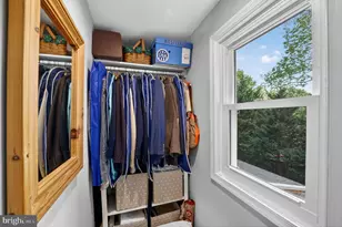 805 N Quaker Ln, Alexandria, VA 22302 - Photo 22