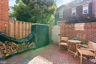 633 S Columbus St, Alexandria, VA 22314 - Photo 48