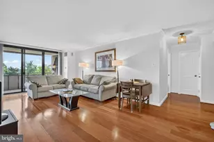 250 S Reynolds St, Alexandria, VA 22304 - Photo 1