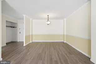 5300 Holmes Run Pkwy, Alexandria, VA 22304 - Photo 8
