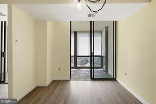 5300 Holmes Run Pkwy, Alexandria, VA 22304 - Photo 12