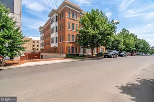 1023 N Royal St, Alexandria, VA 22314 - Photo 2