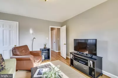 1727 Oakcrest Drive, Alexandria, VA 22302 - Photo 14