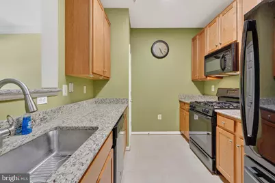 4854 Eisenhower Avenue #155, Alexandria, VA 22304 - Photo 12
