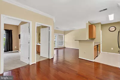 4854 Eisenhower Avenue #155, Alexandria, VA 22304 - Photo 4
