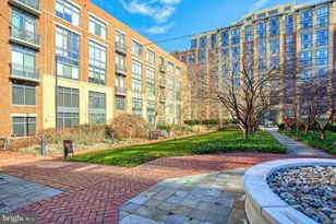 520 John Carlyle St, Alexandria, VA 22314 - Photo 18