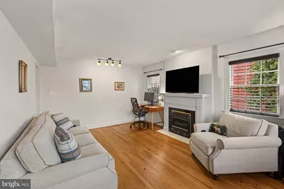 810 Queen Street #4, Alexandria, VA 22314 - Photo 4