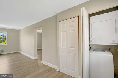 1708 W Abingdon Drive #301, Alexandria, VA 22314 - Photo 4