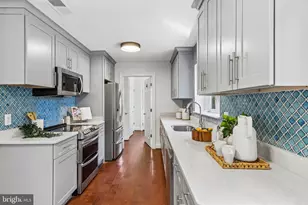201 Longview Dr, Alexandria, VA 22314 - Photo 26