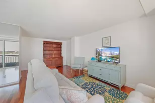 501 Slaters Ln, Alexandria, VA 22314 - Photo 18