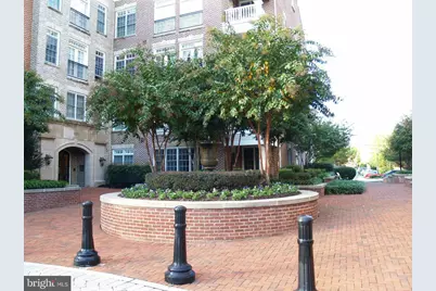 600 Second Street #303, Alexandria, VA 22314 - Photo 2