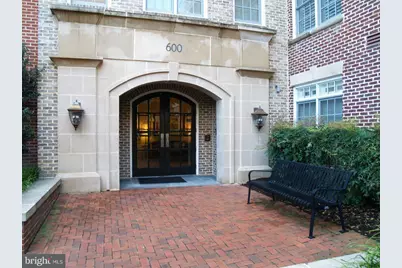 600 Second Street #303, Alexandria, VA 22314 - Photo 4