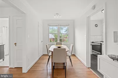 17 Auburn Court #B, Alexandria, VA 22305 - Photo 6