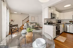 812 Bashford Ln, Alexandria, VA 22314 - Photo 6