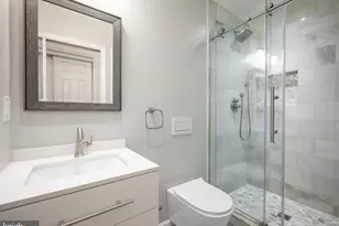 122 Sanborn Pl, Alexandria, VA 22305 - Photo 40