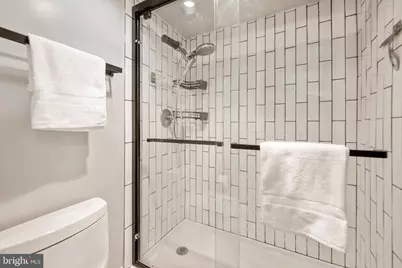 203 Yoakum Parkway #609, Alexandria, VA 22304 - Photo 18