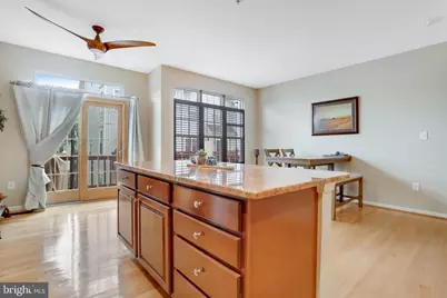 114 Cameron Station Boulevard, Alexandria, VA 22304 - Photo 16