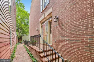 428 S Fairfax St, Alexandria, VA 22314 - Photo 46