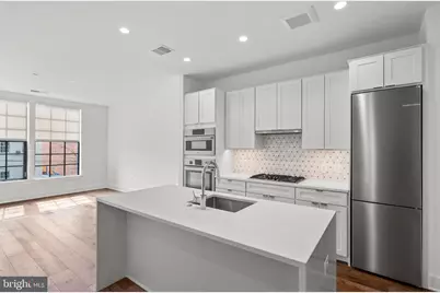 1312 King Street #206, Alexandria, VA 22314 - Photo 2