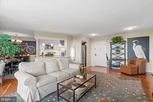 501 Slaters Ln, Alexandria, VA 22314 - Photo 8