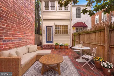 116 S Pitt Street, Alexandria, VA 22314 - Photo 18