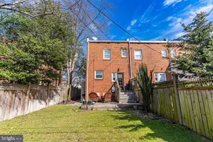 1206 Colonial Ave, Alexandria, VA 22314 - Photo 40