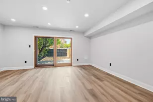 1004 Colonial Ave, Alexandria, VA 22314 - Photo 6