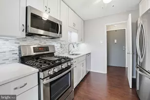 2500 N Van Dorn St, Alexandria, VA 22302 - Photo 2
