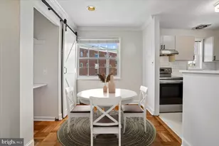 1702 W Abingdon Dr, Alexandria, VA 22314 - Photo 6