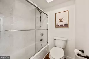 3307 Wyndham Cir, Alexandria, VA 22302 - Photo 20