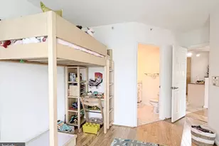 3101 N Hampton Dr, Alexandria, VA 22302 - Photo 14