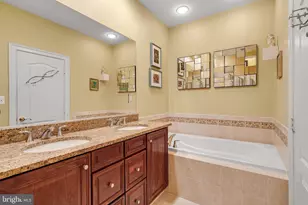 1769 Potomac Greens Dr, Alexandria, VA 22314 - Photo 24