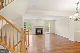 917 Rolfe Pl, Alexandria, VA 22314 - Photo 24